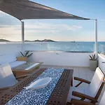Vakantiehuis Thalassa Seafront Superb 1bd House In Naousa