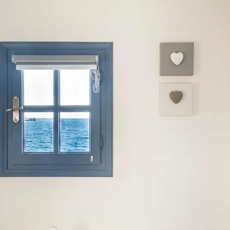 別荘 Thalassa Seafront Superb 1bd House In ナウサ